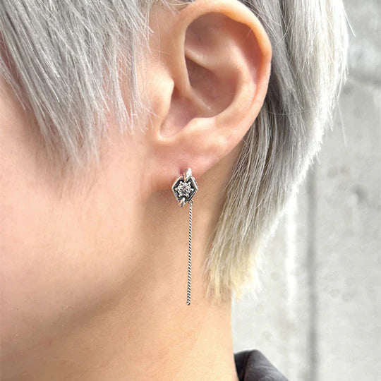 Bizarre/ビザール インペリアルタロンロングシルバーピアス(1個売り)SPJ098