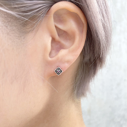 Bizarre/ビザール 【限定販売商品】クロッシングシルバーピアス(1個売り) GSPJ087