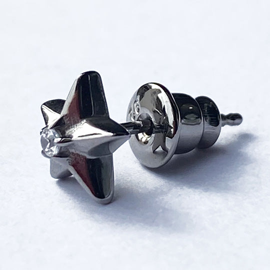 Bizarre/ビザール スターリーシルバーピアス(1個売り) SPJ088