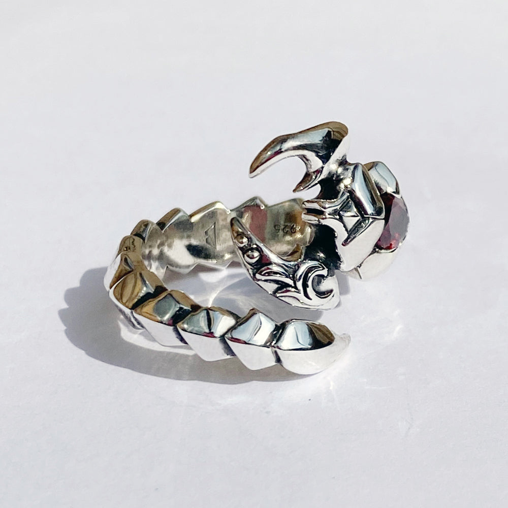 Bizarre/ビザール【限定販売商品】スコーピオンシルバーリング GSRJ021