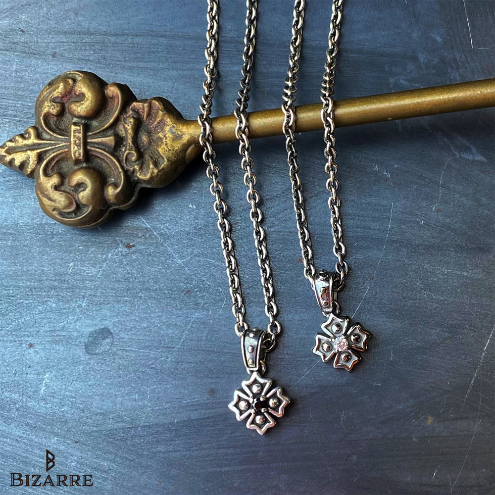 Bizarre/ビザール クロッシングシルバーペンダント（チェーンセット）SNJ182