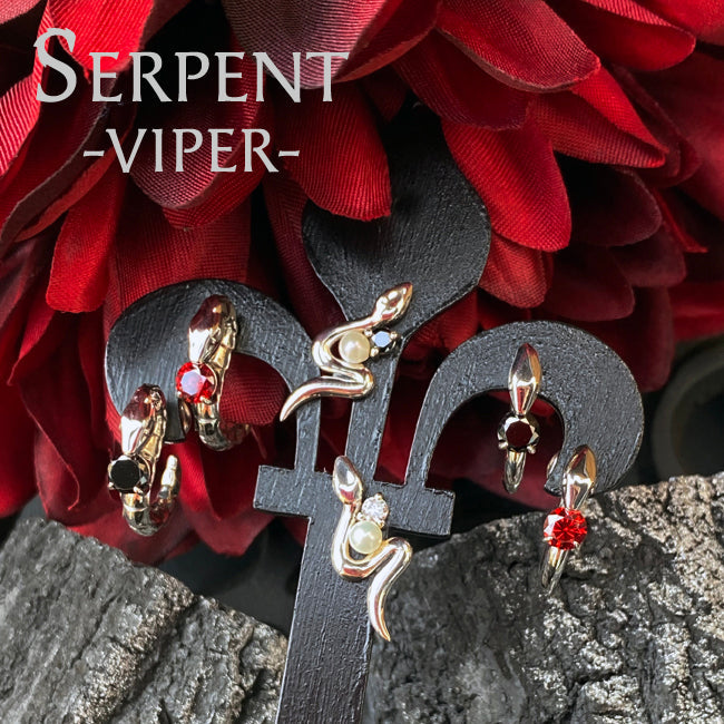 Bizarre/ビザール サーペントバイパー蛇 シルバーピアス-プレーン(1個売り) SPJ077