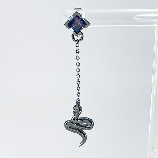 Bizarre/ビザール サーペントバイパーロングチェーンシルバーピアス(1個売り） SPJ096