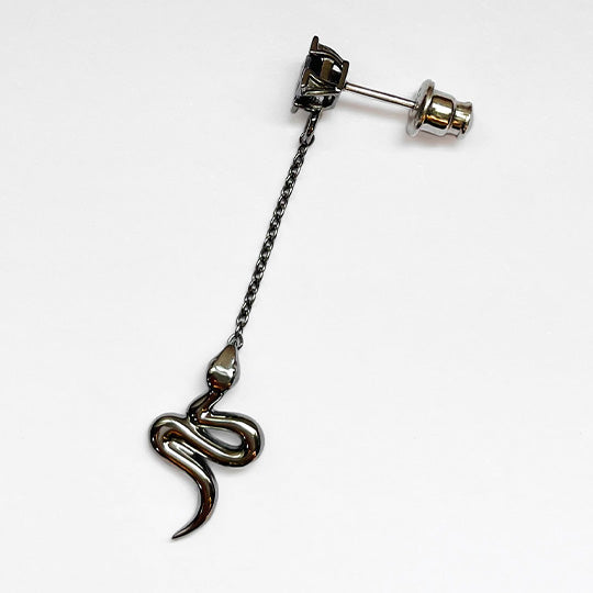 Bizarre/ビザール サーペントバイパーロングチェーンシルバーピアス(1個売り） SPJ096