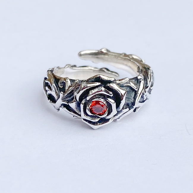 Bizarre/ビザール シークレットローズ 薔薇 シルバーリング キュービックジルコニアレッド　SRJ088