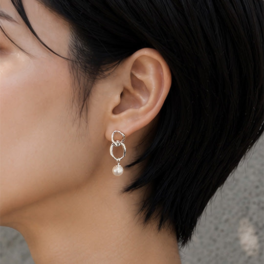 Blanche/ブランシュ Entrelacs(アントルラ) Earrings(ペア売りです） BP026