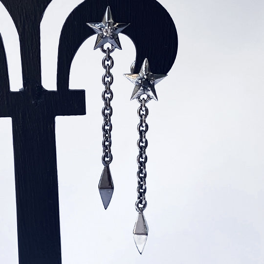 Bizarre/ビザール  スターリーシルバーロングピアス(1個売り) SPJ086